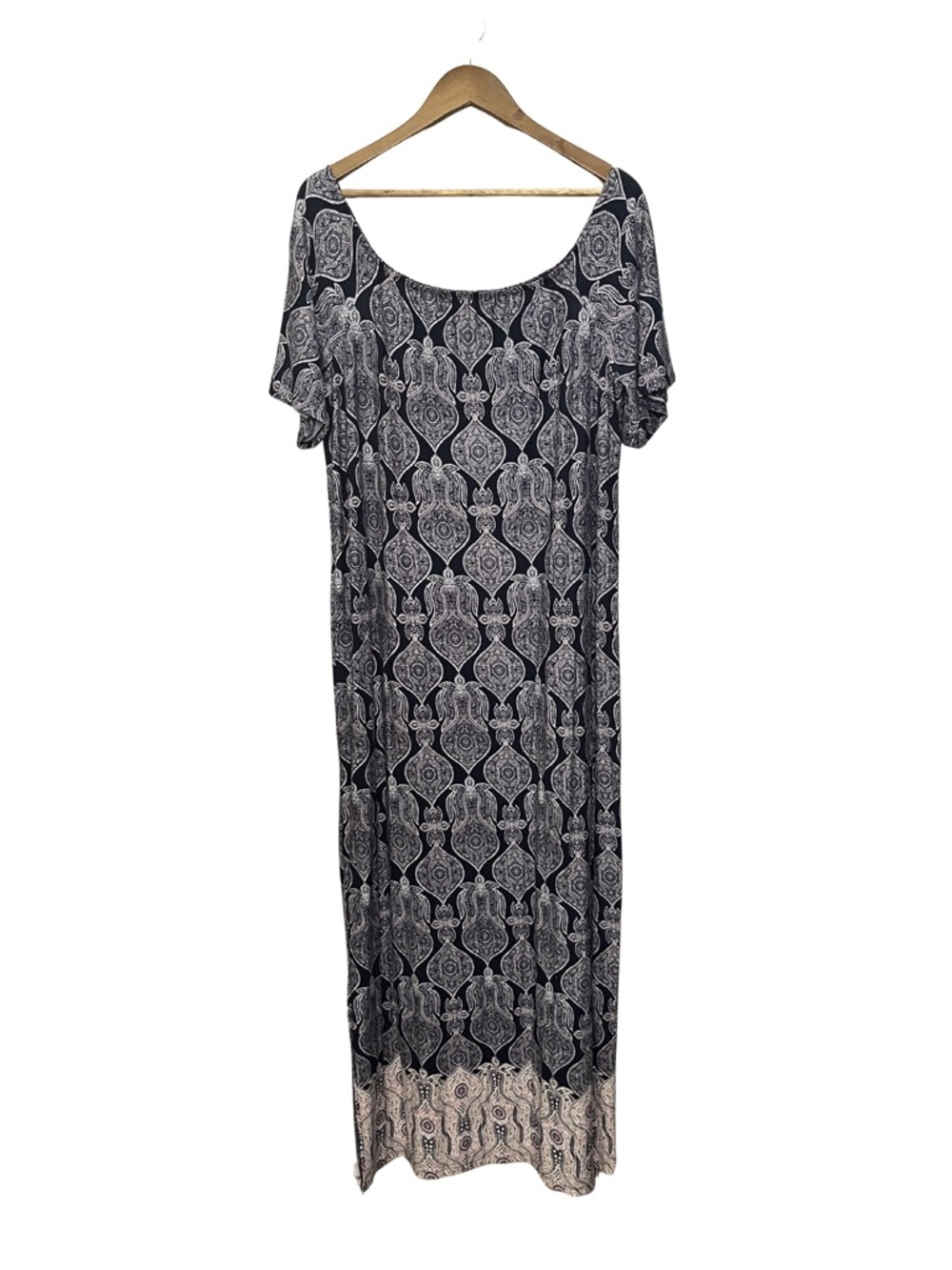 Black & White Patterned Maxi Dress - Classic Scoop Neck